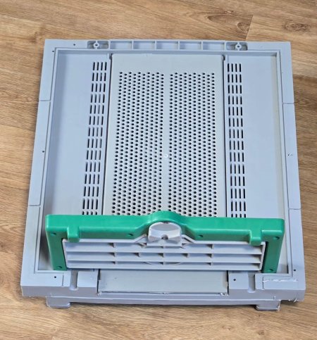 قاعدة مع مصيدة حبوب لقاح  تركي